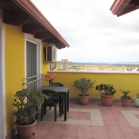 Le Terrazze Isola Di S. Antioco Couette-café