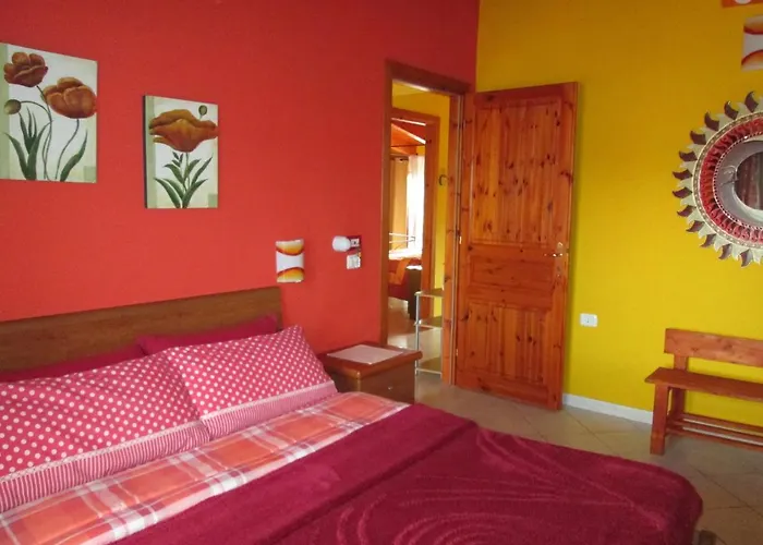 Le Terrazze Isola Di S. Antioco فندق مبيت وإفطار