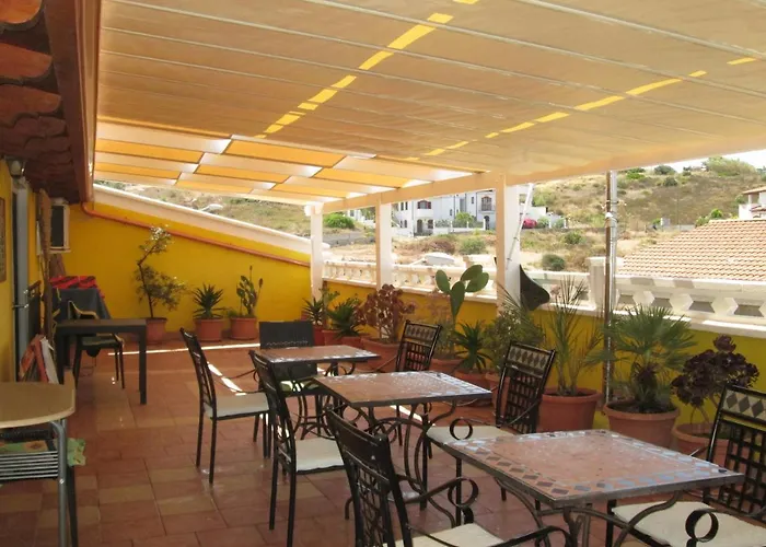 فندق مبيت وإفطار Le Terrazze Isola Di S. Antioco 3*